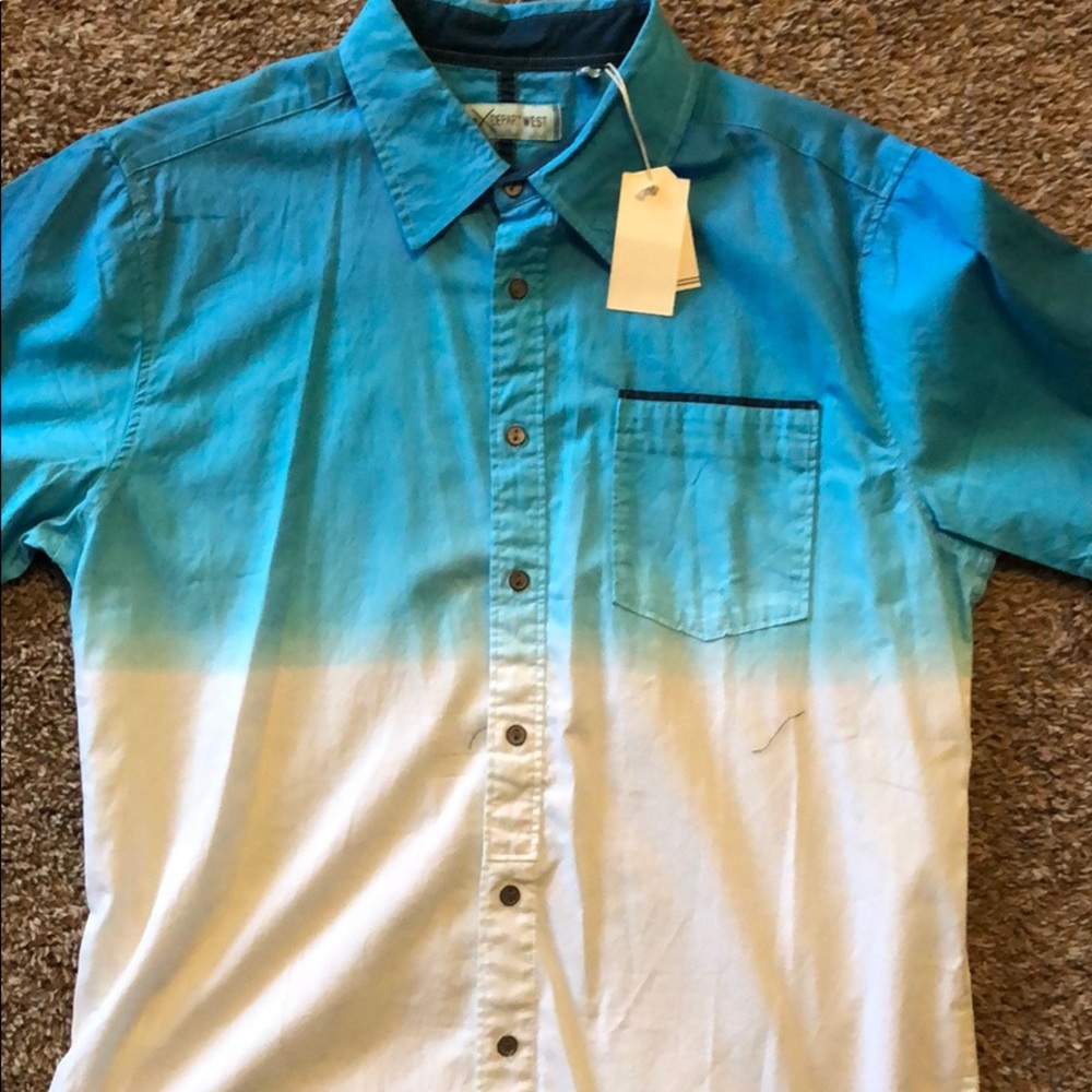Men's lightweight button down